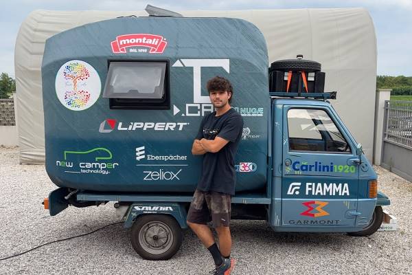 Da Sassuolo a Capo Nord in Ape: un viaggio speciale a sostegno della Fondazione Tra Terra e Cielo